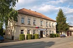 Budova obecního úřadu, kde výstava probíhala
